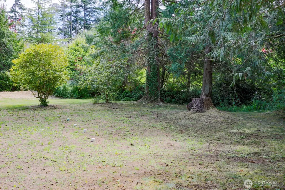 3984 NE Twin Spits Road Hansville, WA 98340