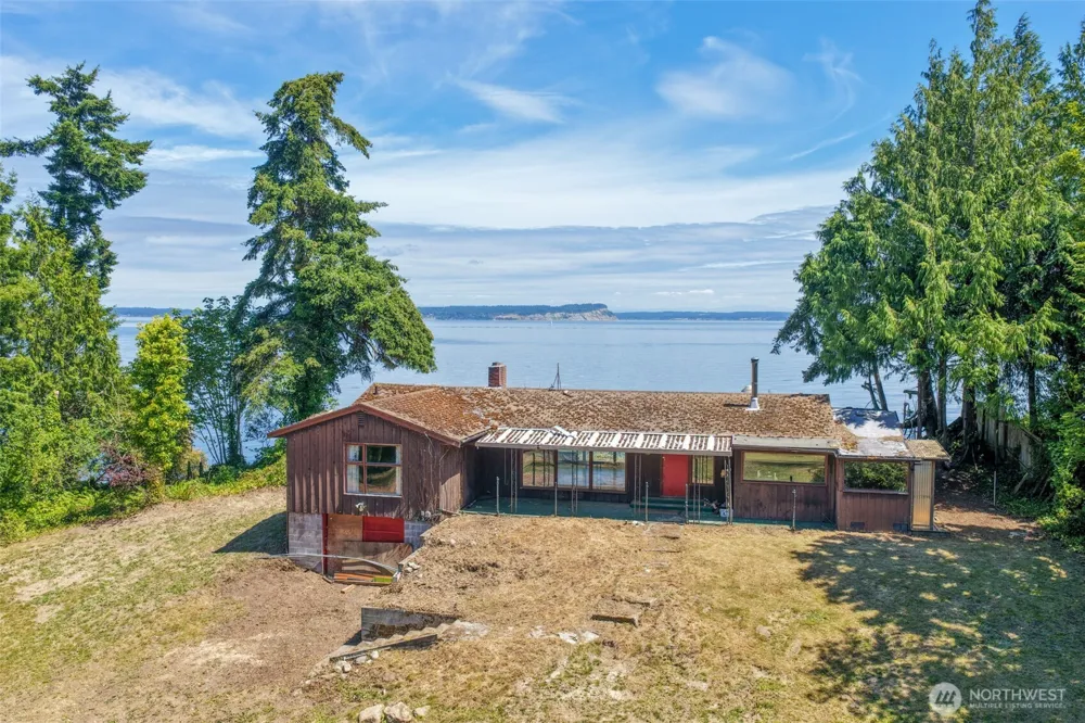 3984 NE Twin Spits Road Hansville, WA 98340