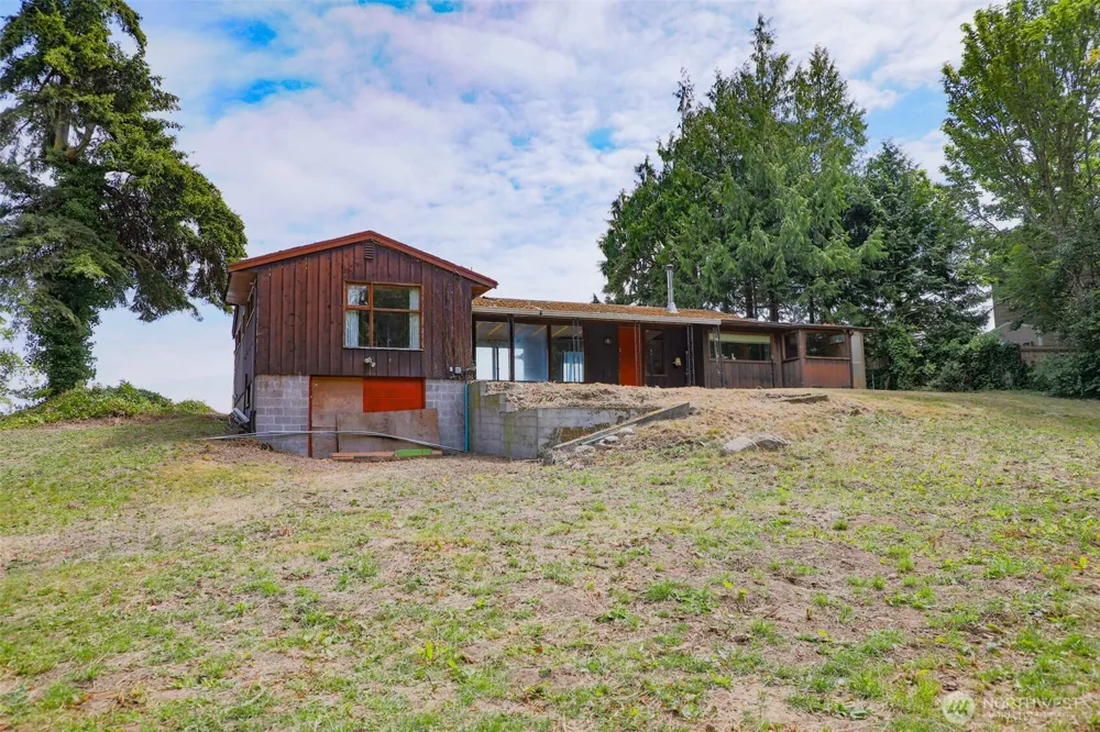 3984 NE Twin Spits Road Hansville, WA 98340