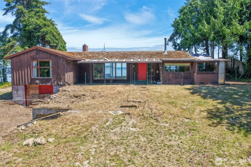 3984 NE Twin Spits Road Hansville, WA 98340