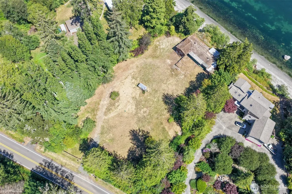 3984 NE Twin Spits Road Hansville, WA 98340