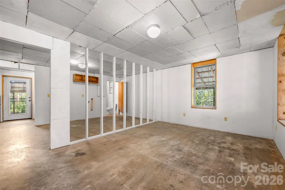 340 Right Prong Road Ellenboro, NC 28040