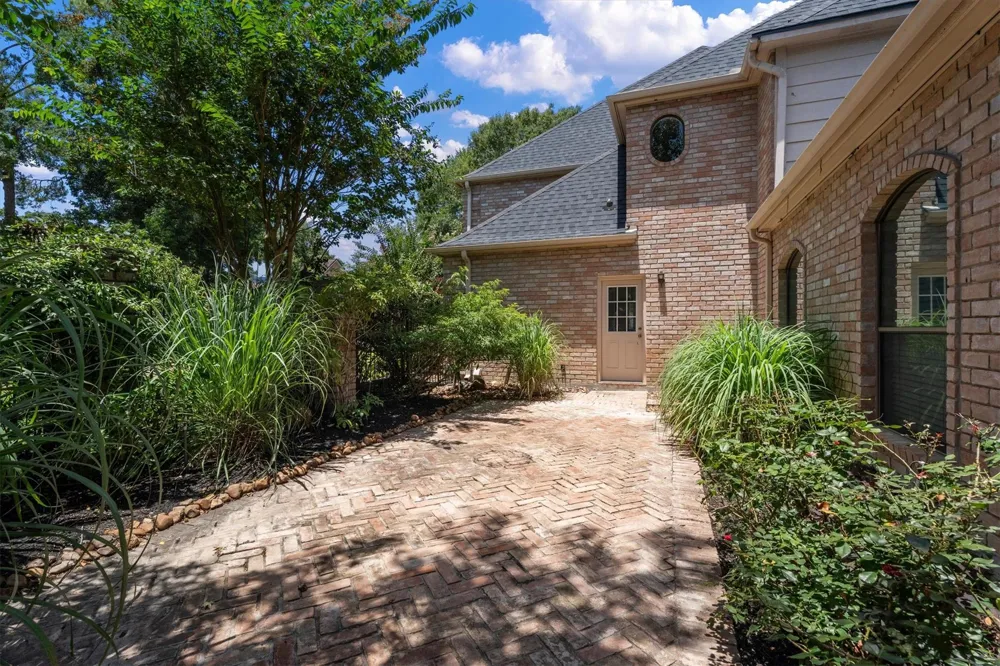 16002 Stewarts Grove Drive Spring, TX 77379