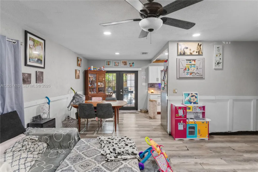 4971 SW 5th St Margate, FL 33068