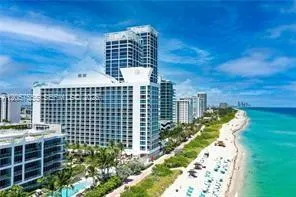 6801 Collins Ave #1020 Door 1006 Leal Miami Beach, FL 33141