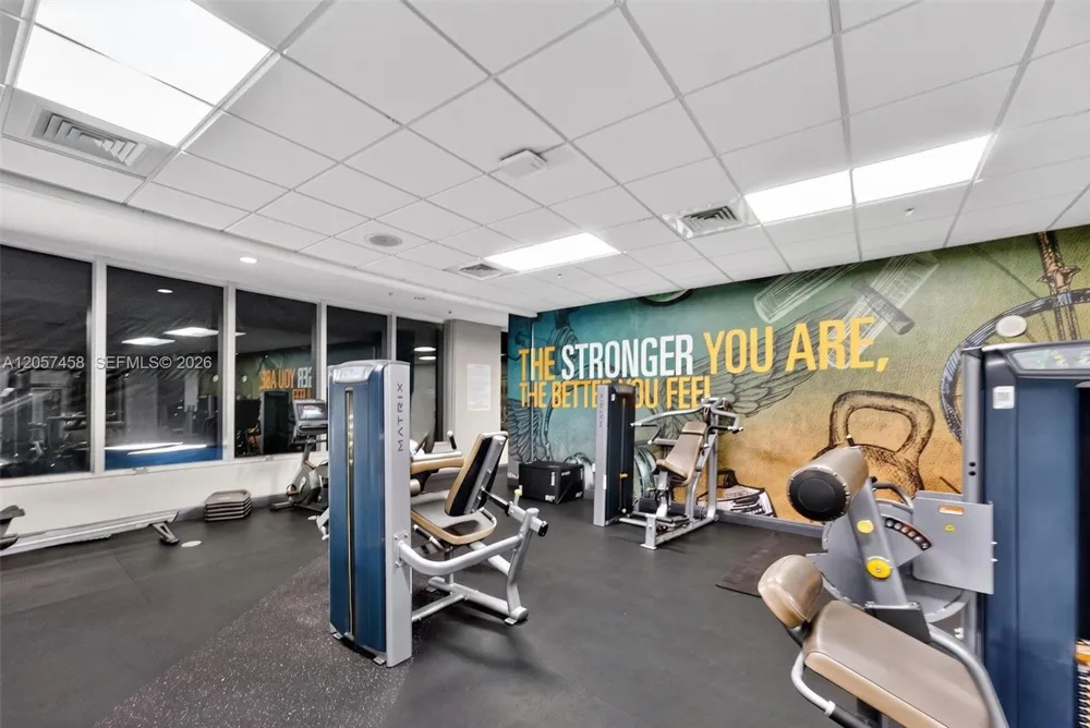 1750 Bayshore Dr #1609 Miami, FL 33132