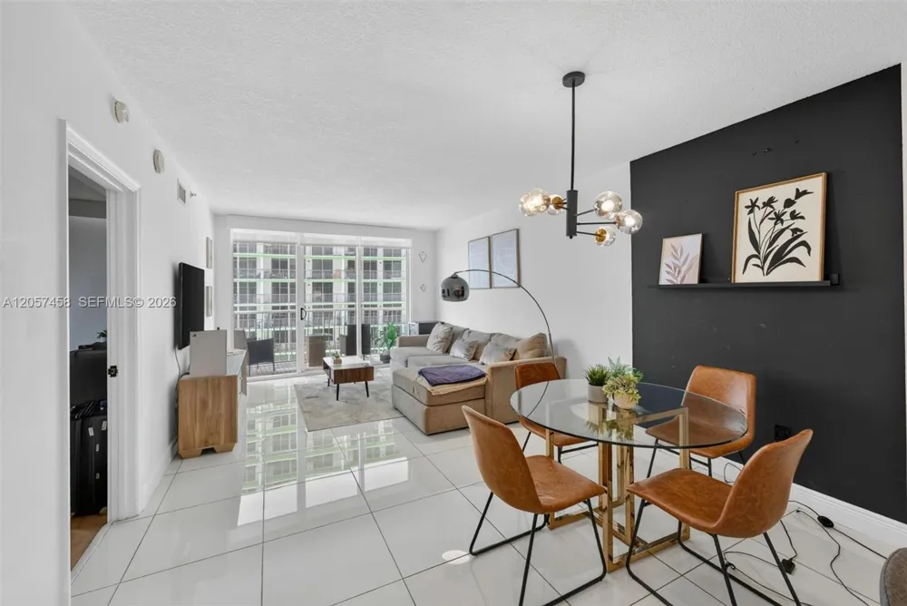 1750 Bayshore Dr #1609 Miami, FL 33132