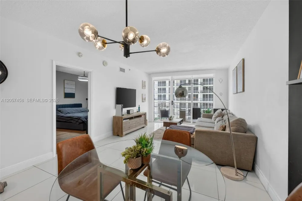1750 Bayshore Dr #1609 Miami, FL 33132