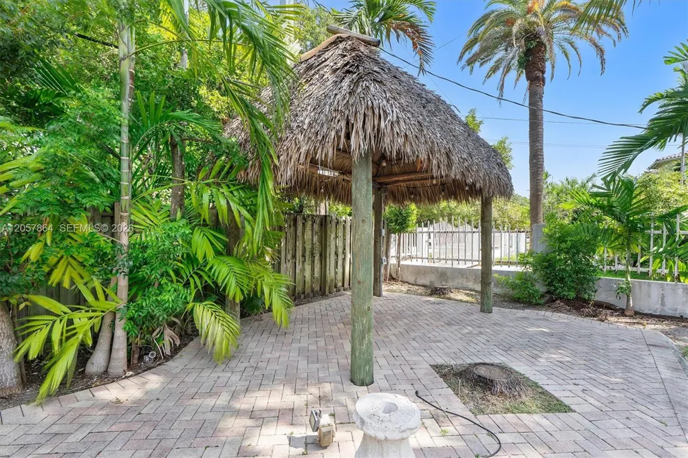 4445 Michigan Ave Miami Beach, FL 33140