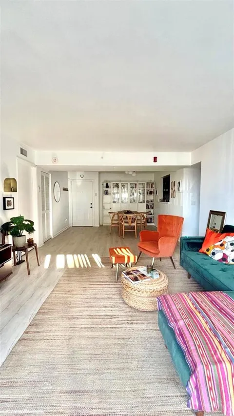 1350 SE 3RD AVENUE #208