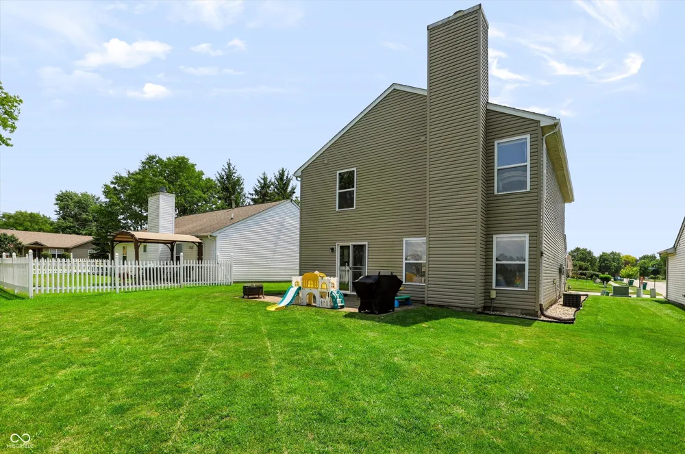 1608 Austin Drive Lebanon, IN 46052