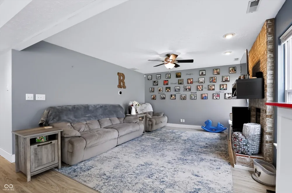 1608 Austin Drive Lebanon, IN 46052