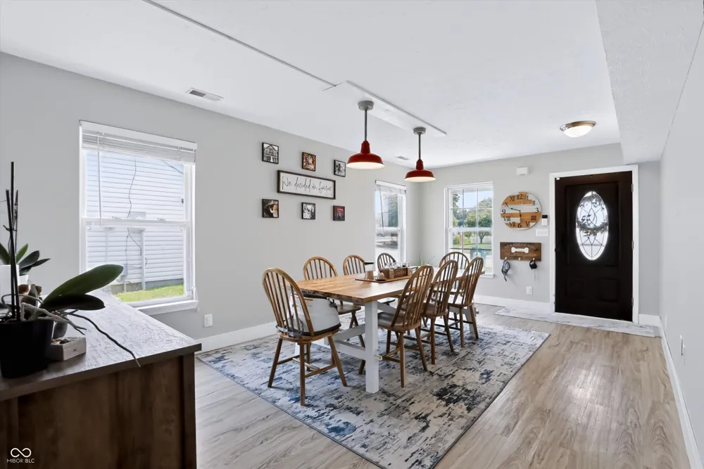 1608 Austin Drive Lebanon, IN 46052