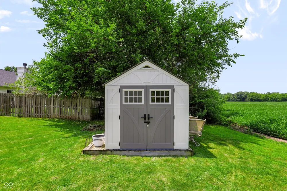 1608 Austin Drive Lebanon, IN 46052
