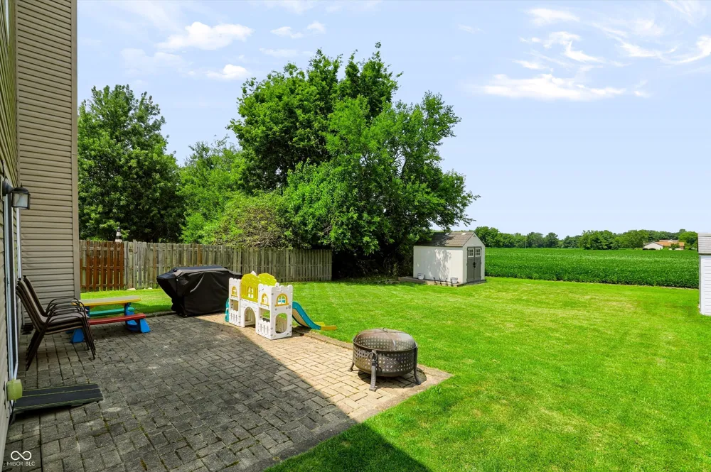 1608 Austin Drive Lebanon, IN 46052