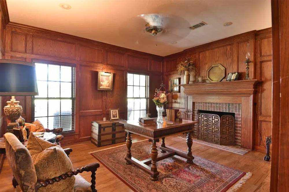 1263 Weishuhn Road New Ulm, TX 78950