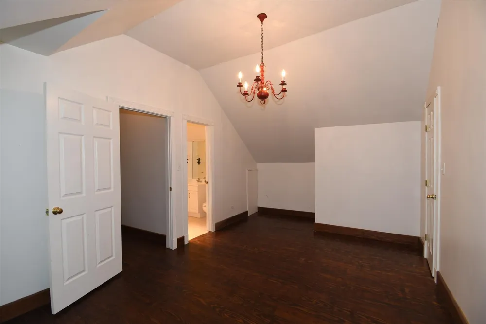 1263 Weishuhn Road New Ulm, TX 78950