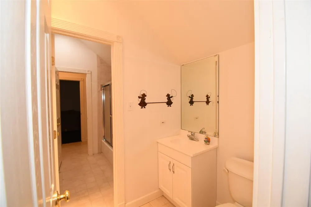 1263 Weishuhn Road New Ulm, TX 78950