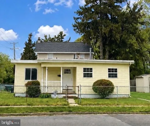 815 BROAD STREET
