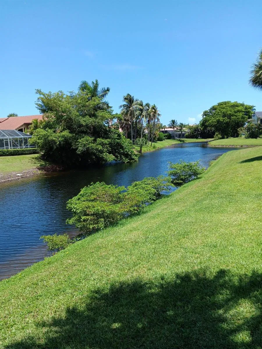 23157 Fountain View Drive #E Boca Raton, FL 33433