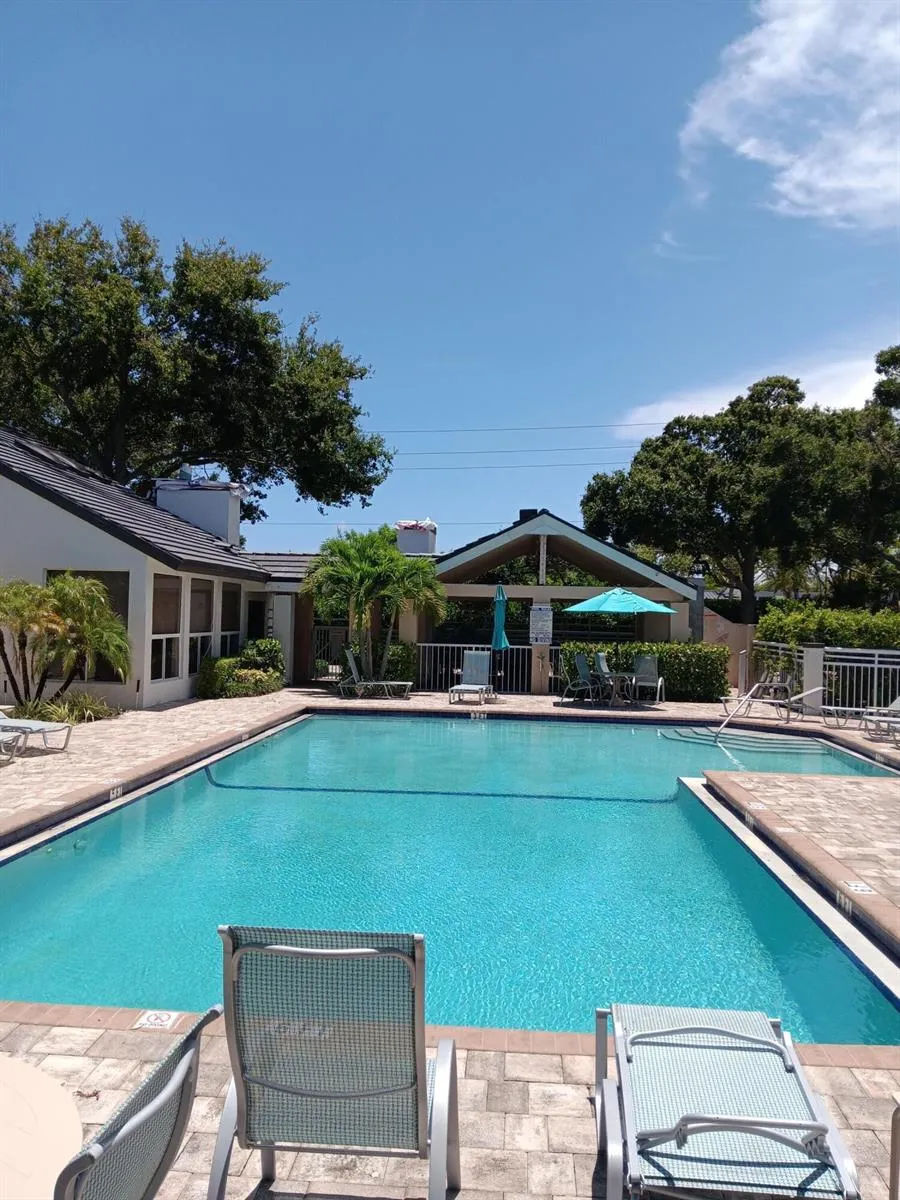 23157 Fountain View Drive #E Boca Raton, FL 33433