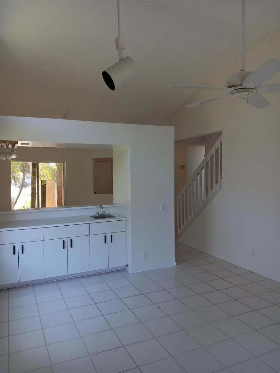 23157 Fountain View Drive #E Boca Raton, FL 33433