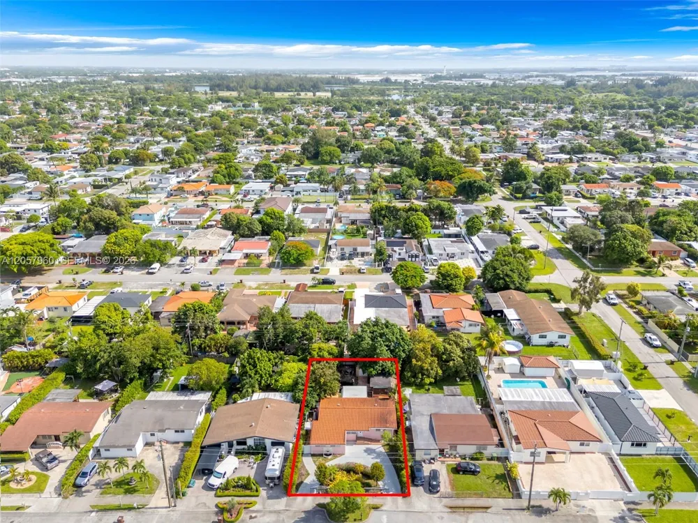 267 E 56th St Hialeah, FL 33013