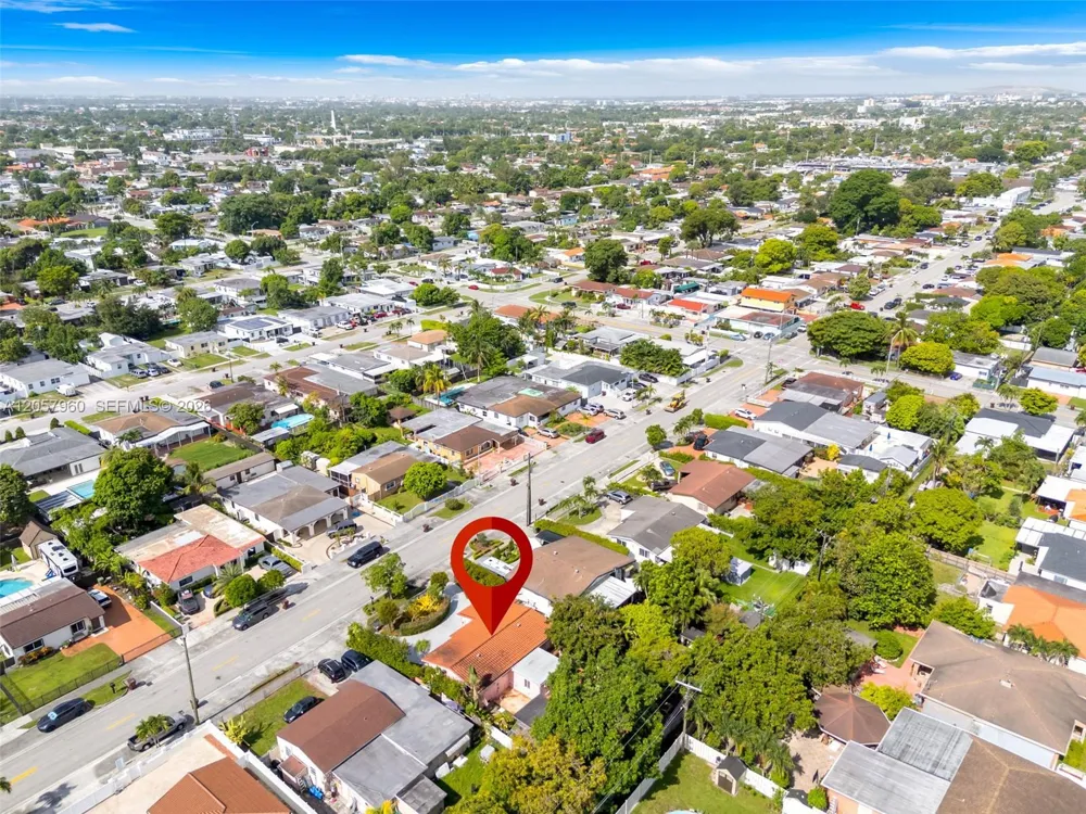 267 E 56th St Hialeah, FL 33013