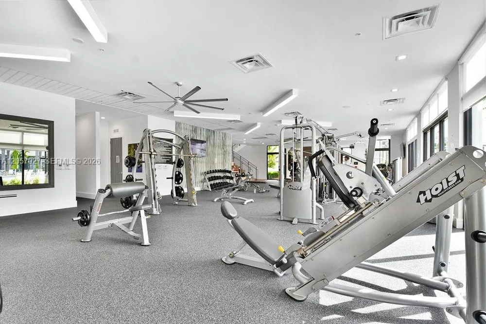 8316 NW 43rd St Doral, FL 33166