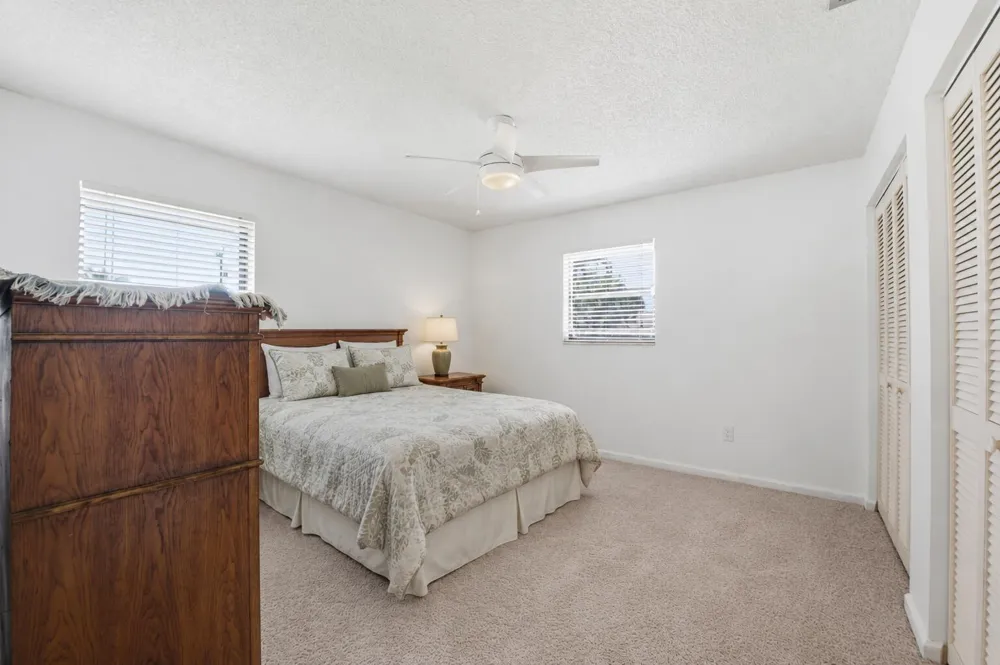 1081 Palama Way Lantana, FL 33462