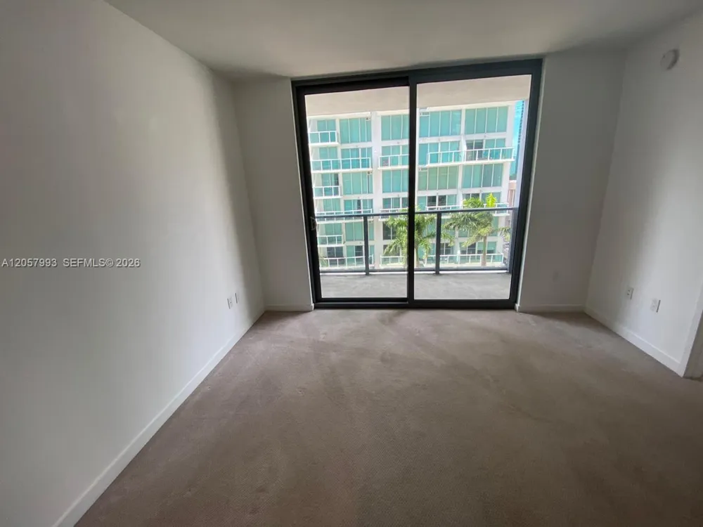 31 SE 6 street #706 Miami, FL 33131