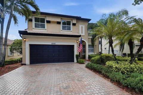 5242 SW 158th Ave