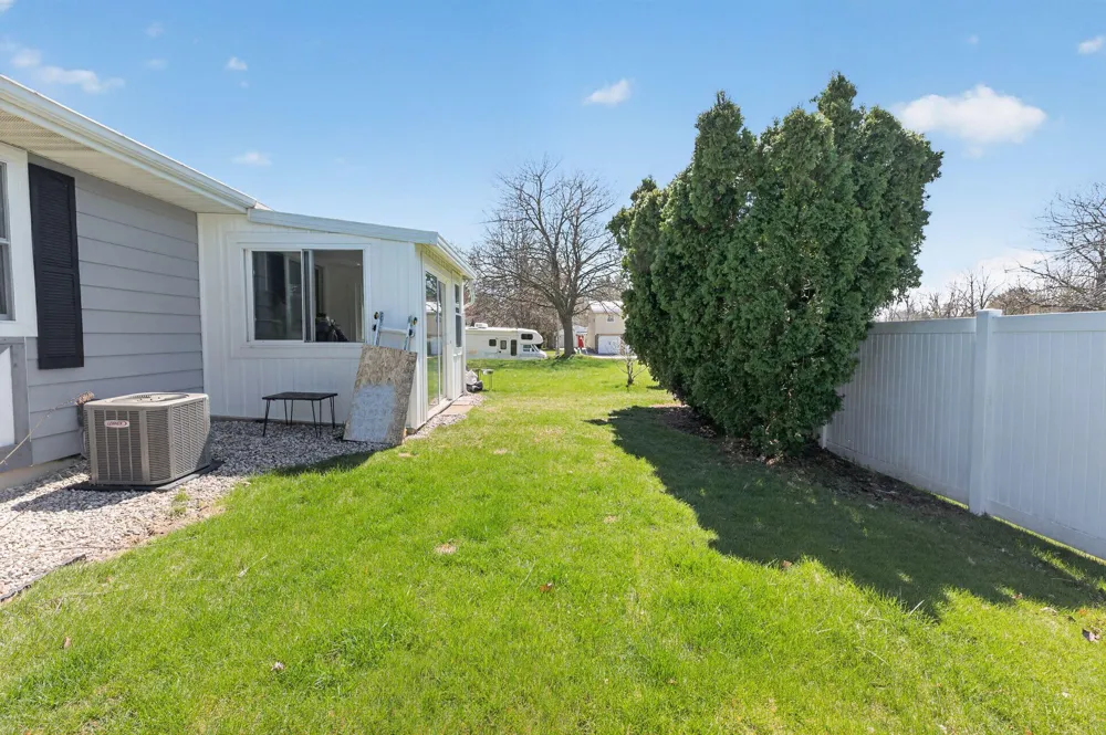 1310 Boltwood Street Hastings, MI 49058