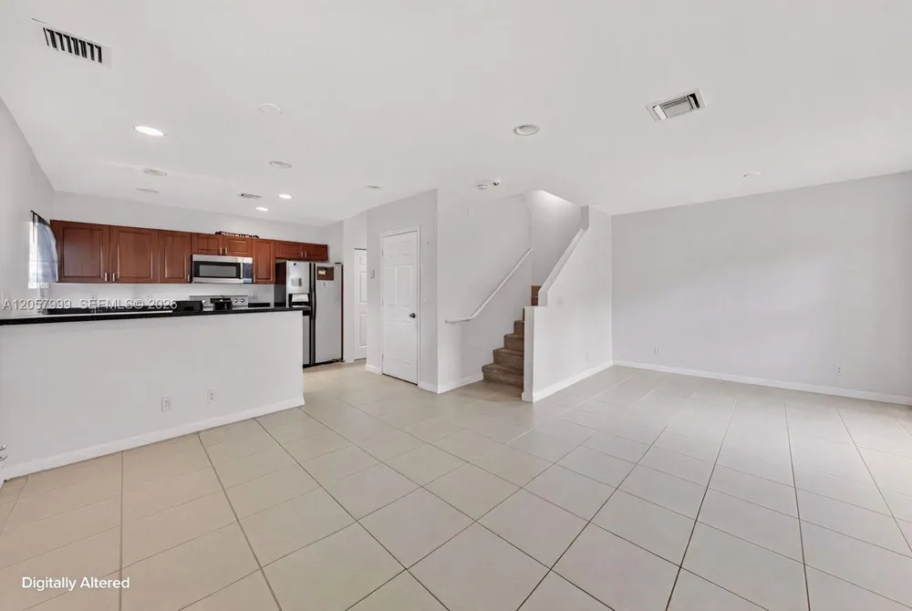 630 NW 10th Ter #4 Fort Lauderdale, FL 33311