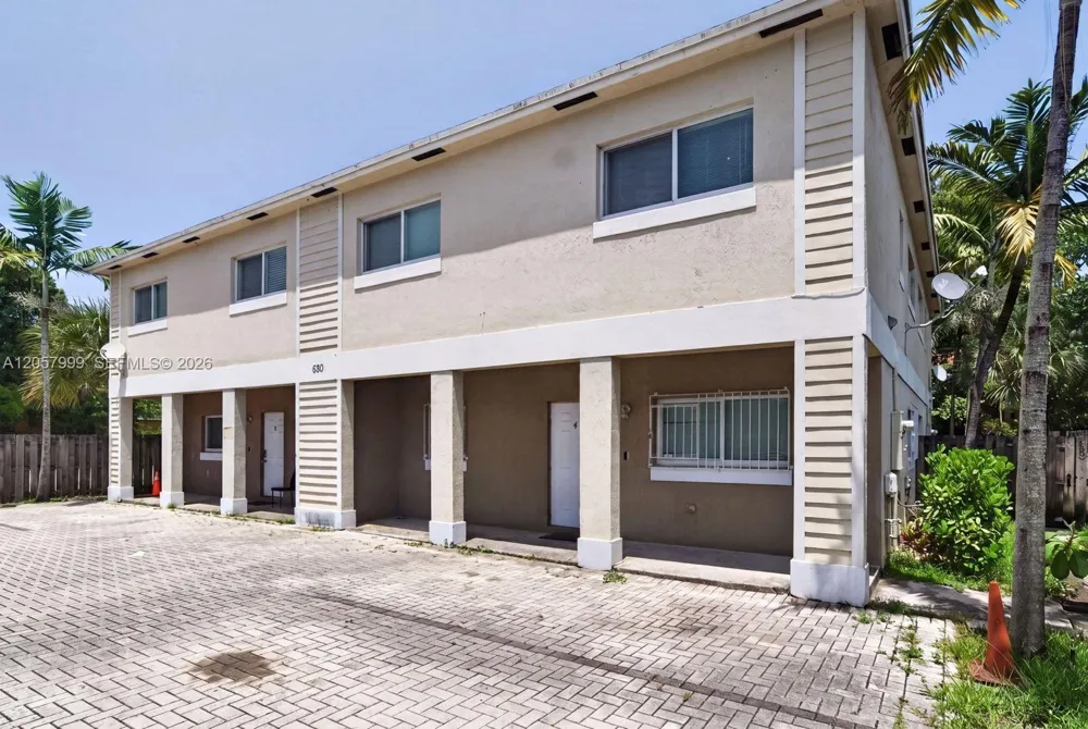 630 NW 10th Ter #4 Fort Lauderdale, FL 33311