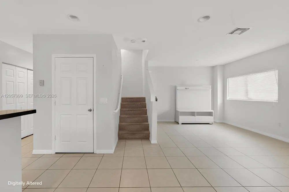 630 NW 10th Ter #4 Fort Lauderdale, FL 33311