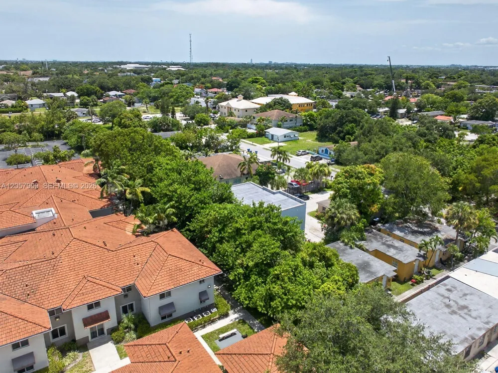 630 NW 10th Ter #4 Fort Lauderdale, FL 33311