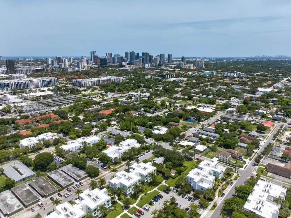 630 NW 10th Ter #4 Fort Lauderdale, FL 33311