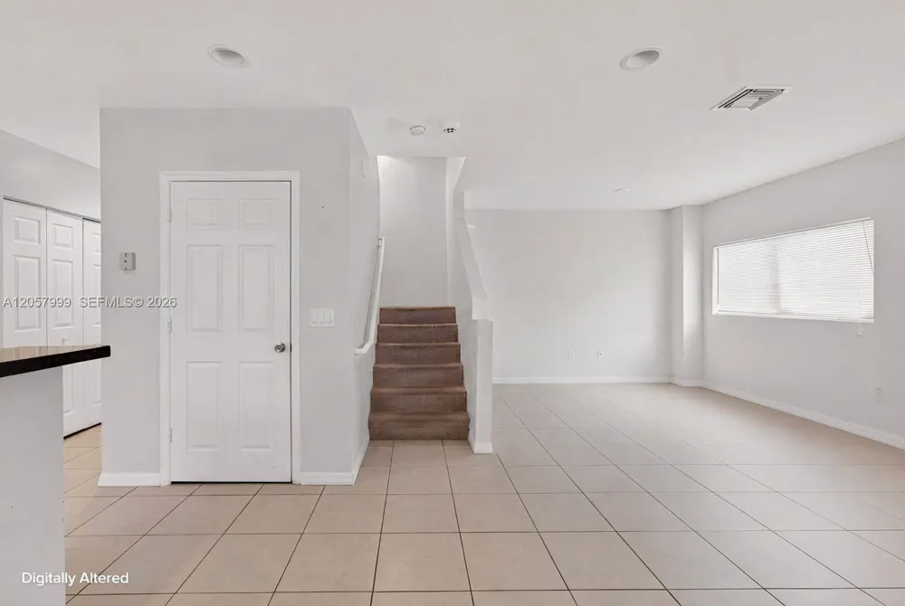 630 NW 10th Ter #4 Fort Lauderdale, FL 33311