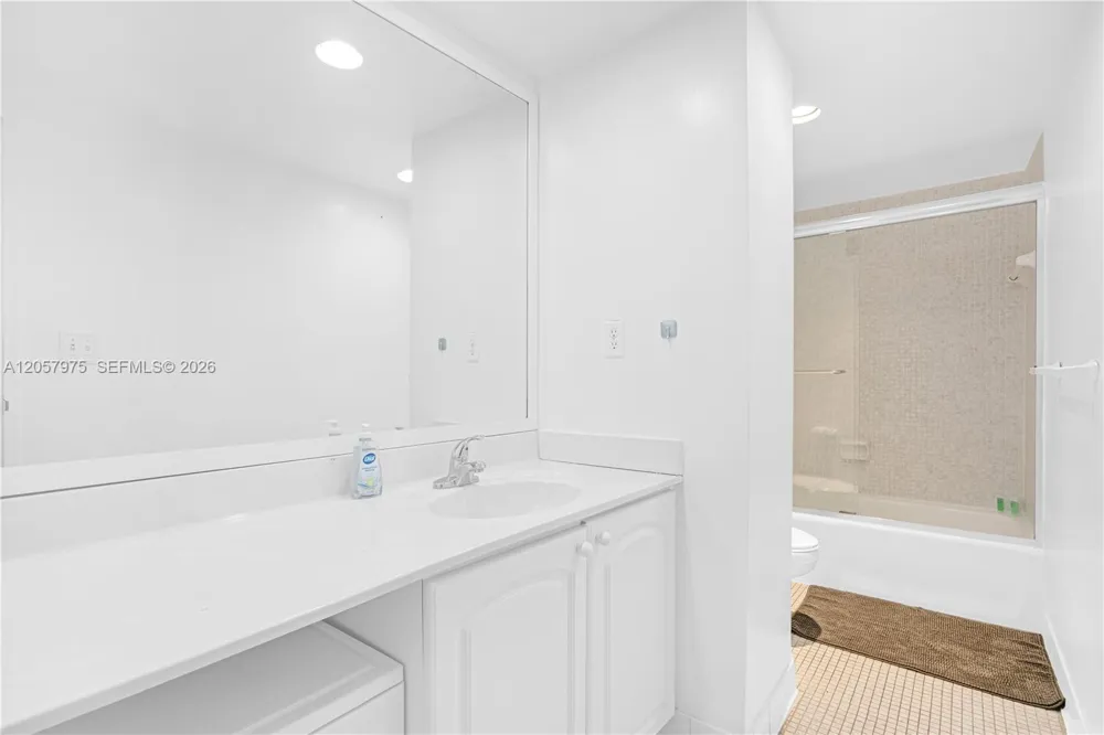 4001 S Ocean Dr #7P Hollywood, FL 33019