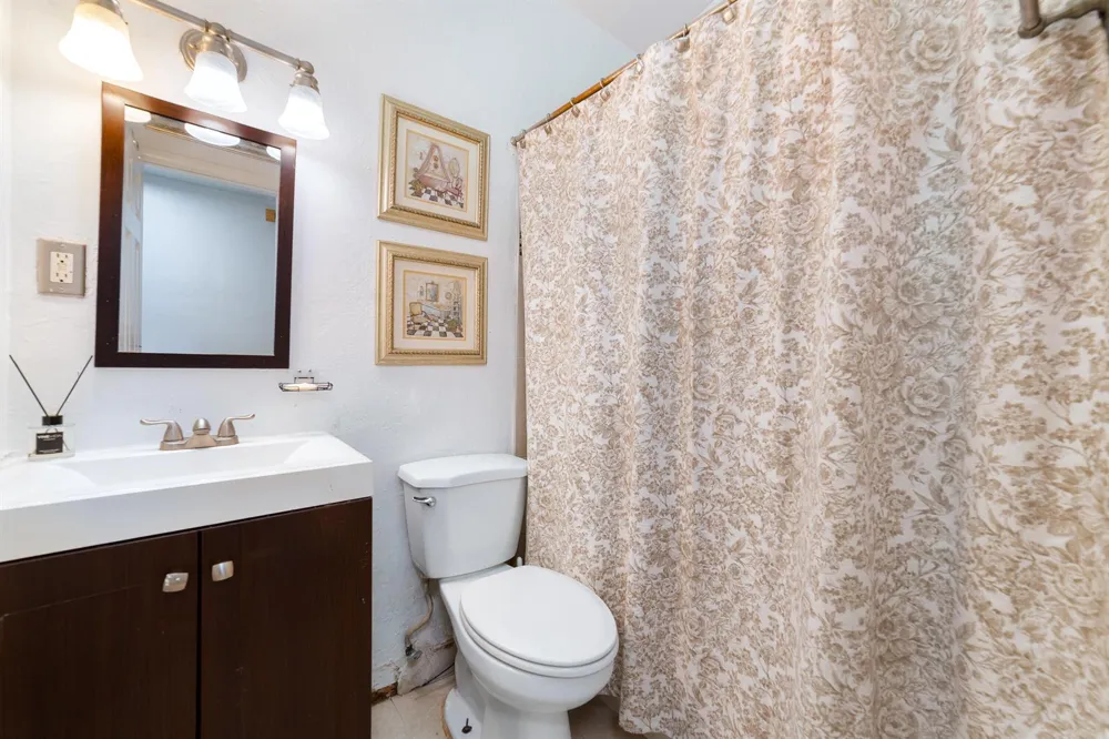 735 Hibiscus Drive Royal Palm Beach, FL 33411