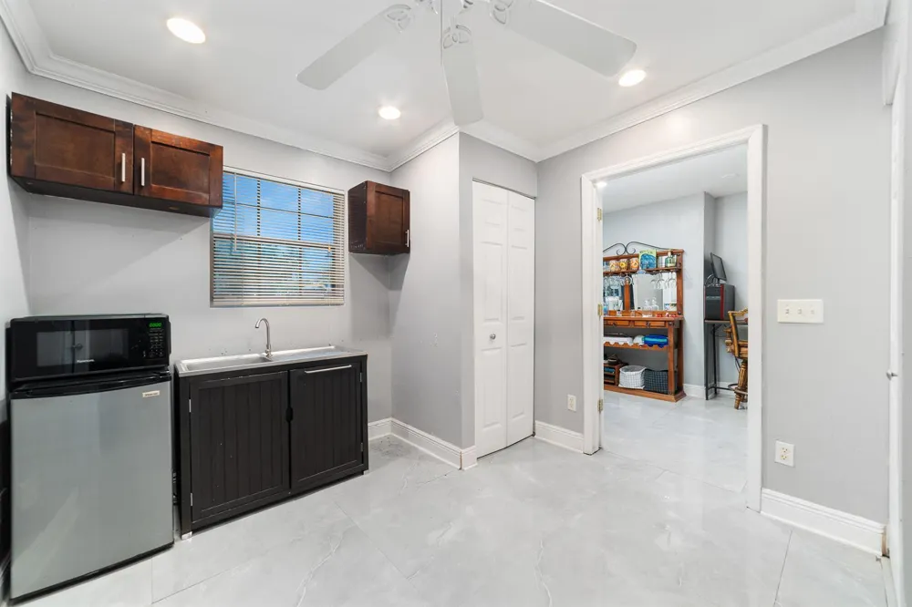 735 Hibiscus Drive Royal Palm Beach, FL 33411