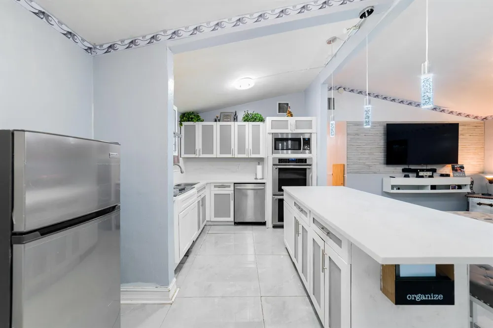 735 Hibiscus Drive Royal Palm Beach, FL 33411