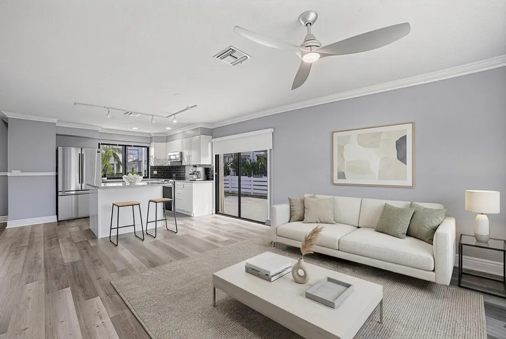 324 W PINE STREET #11 Lantana, FL 33462