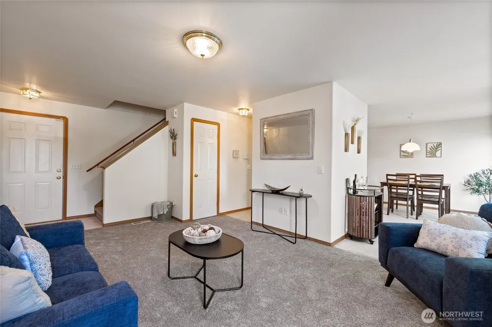 808 13th Street SE #E Puyallup, WA 98372