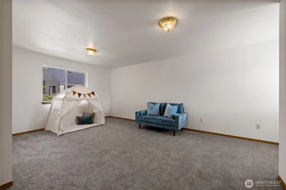 808 13th Street SE #E Puyallup, WA 98372