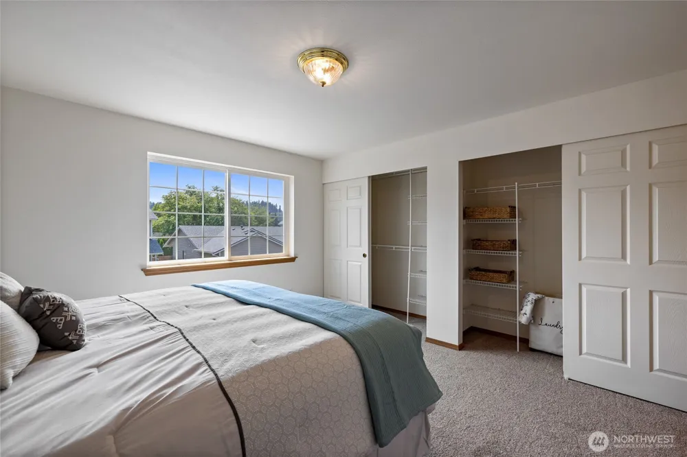808 13th Street SE #E Puyallup, WA 98372