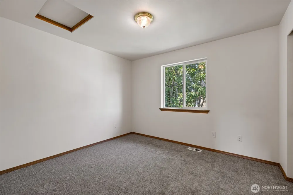 808 13th Street SE #E Puyallup, WA 98372