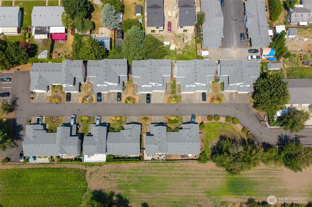 808 13th Street SE #E Puyallup, WA 98372