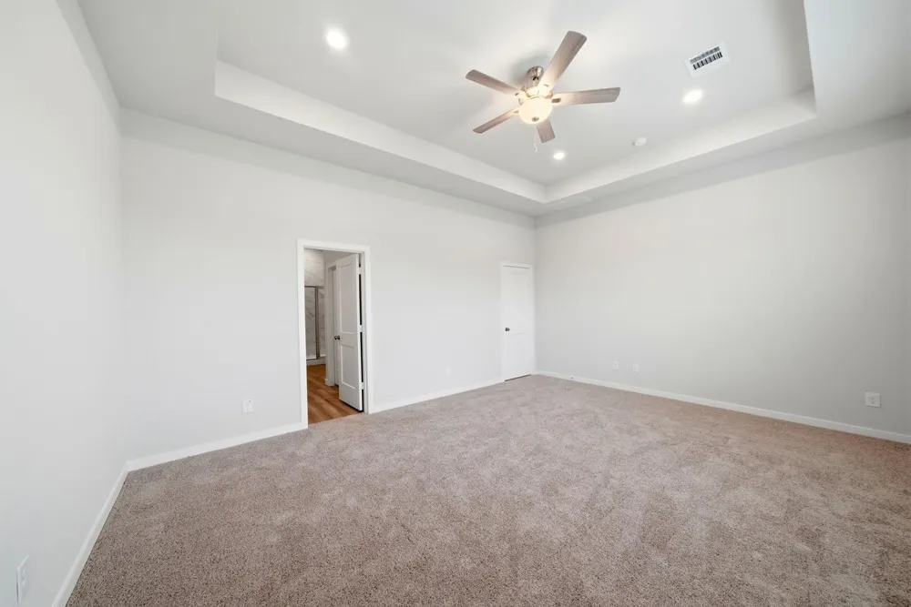 101 Lake Woodshore Court Clute, TX 77531